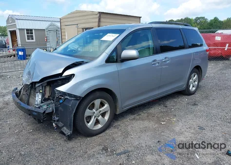 2013 Toyota Sienna Le V6 8 Passenger from USA, damaged, VIN 5TDKK3DC6DS394194